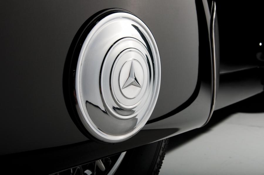  Mercedes-Benz 540K Special Cabriolet 1936 года  (фото 14 из 23)